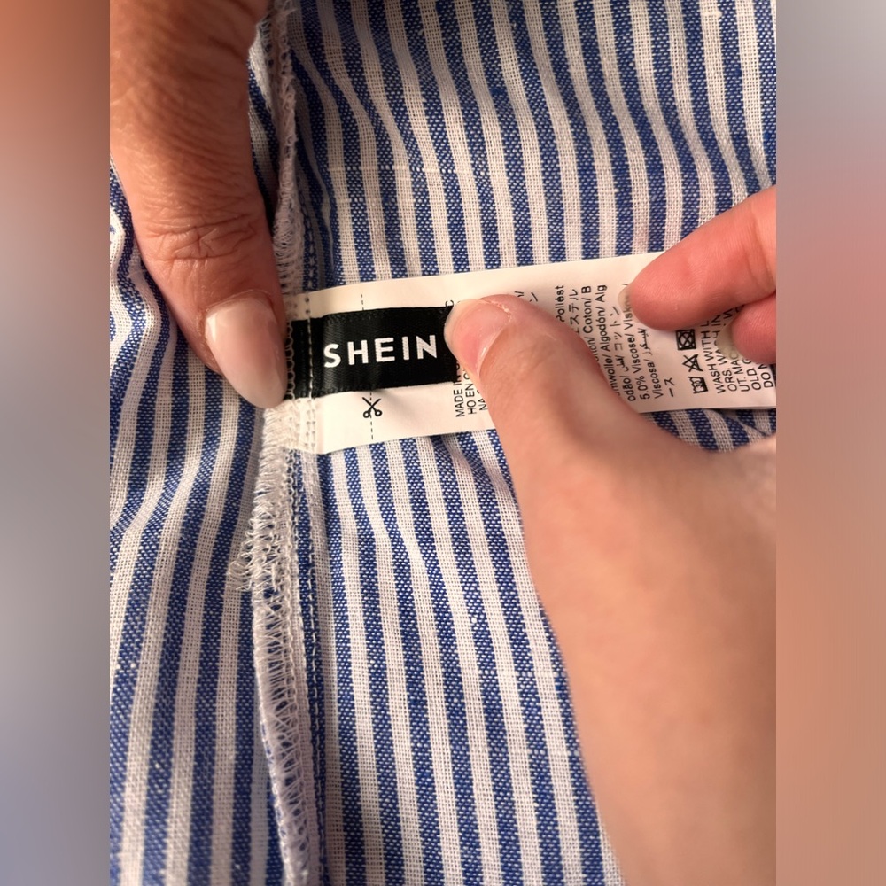 🛍️SHEIN/one shoulder/ stripe/ blue and white / Size ; M - Picture 2 of 5